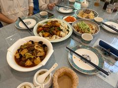 -汗腾格里·风味餐厅(新疆驻京办店)