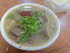 -春雨羊汤店(广开四马路总店)