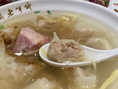 刀鱼馄饨-老半斋(福州路店)