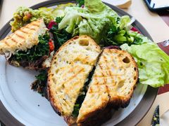 超级牛肉帕尼尼-O'mills Sourdough Bakery&Bistro(永嘉路店)