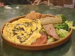 -秘密旅行Bonjour(黑金冠 江南西店)
