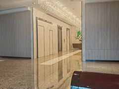 -上海虹桥西郊假日酒店