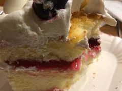 -清真红房子西饼屋(火车站店)