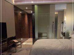 -广州天河希尔顿酒店