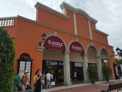 -佛罗伦萨小镇广佛名品奥特莱斯(疏港路店)