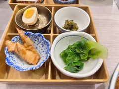 -康师傅私房牛肉面(马泉营奥莱店)