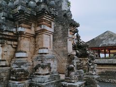 -乌鲁瓦图寺
