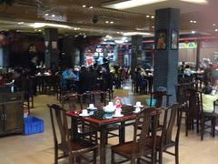 -艳阳天民俗村(公园路店)