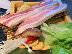 -嘿嘟嘟·肋条烧肉放题(爱融荟城店)