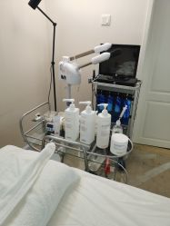 -JNK皮肤管理中心