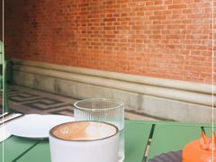 -潮一不贰·法式甜品·生日蛋糕·西式简餐(外滩店)