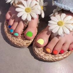 -悦指间美甲美睫