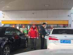 -壳牌华苑加油站