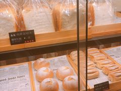 -啊噗吐呦现场烘焙(麦凯乐店)