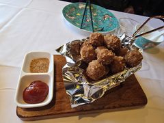 京八楼干炸丸子-京八大楼·京剧·烤鸭(三里屯店)