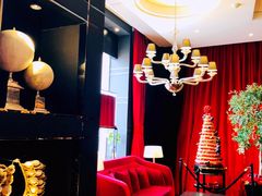 -Salon de The de Joel Robuchon(外滩18号店)