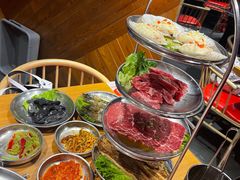 -青瓦炭韩潮烤肉(花园道店)