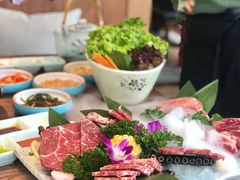 -明洞阿姨·韩式酱蟹烤肉·创意料理(三元桥店)