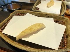 -是山居