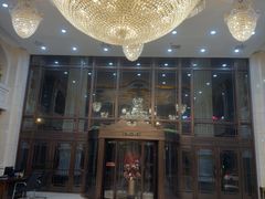 -碧中海汤泉汗蒸酒店