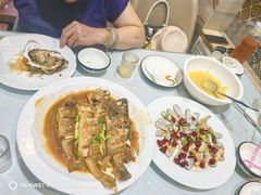 -日月昇渔家菜·海肠捞饭·大连海鲜(星海公园店)