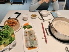 -煲王粤菜餐厅(中侨中心店)