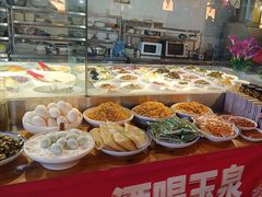 -鱼窝棚柴火铁锅炖(富山屯店)