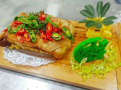 -伊源鼎盛餐饮服务有限公司