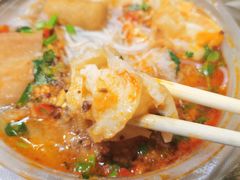 -花儿姐与战哥的美食档