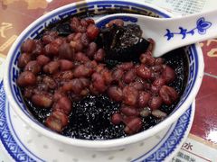 红豆龟苓膏-赵记传承特色牛奶甜品(泉城广场店)