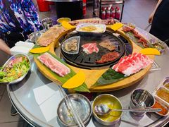 烤肉呼啦圈-玄希浪漫厨房·韩料烤肉(湖滨银泰in77店)