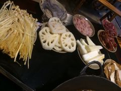 鸿社重庆老火锅-星鸿社重庆老火锅
