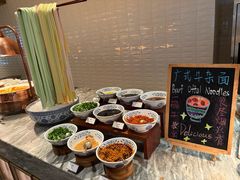 -深圳国际会展中心希尔顿酒店(前海华发冰雪世界店)