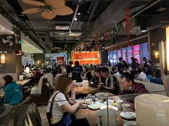 大堂-大头虾越式风味餐厅(光明广场店)