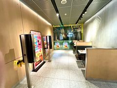 -麦当劳(徐汇漕溪北路百脑汇店)
