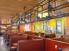 -路易十三西餐厅(西关新天地店)