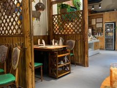 大堂-草原塞蛮羊火锅城(港湾店)