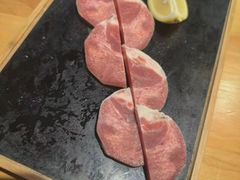 -山之屋炭火烧肉·生啤畅饮(大朗万科中央公园店)