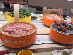 -龍歌自助小火锅(市北台东利群店)