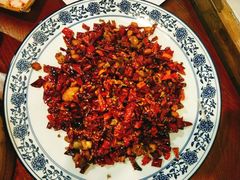 -黄桷树曹家私房菜(江与城店)
