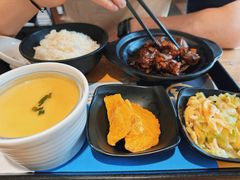 -老娘舅中式快餐(美好广场店)