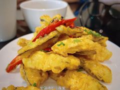 -航空港万怡酒店·万荟轩餐厅(航空港区远航路店)
