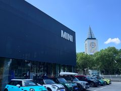 -上海普陀宝诚MINI4S店(红柳路店)