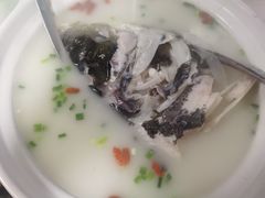 砂锅鱼头-万佛湖许老大铁锅鱼(黑金冠店)