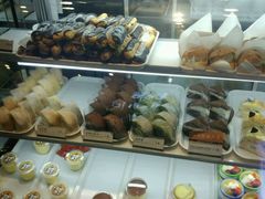 -樱花糕坊(凯德广场店)