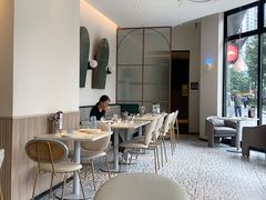 -必胜客(大坪英利店)