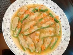 -爱的果实月嫂育婴师(世纪东方店)