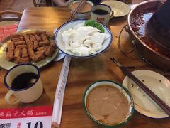 -东镇老火锅(长春路首店)