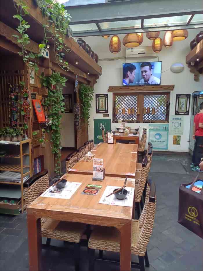 束河人家(东单店)-"位置,不是很好找.在东单地铁站附近,看到.