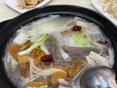 -九寨特色牦牛肉汤锅 羊肉汤锅